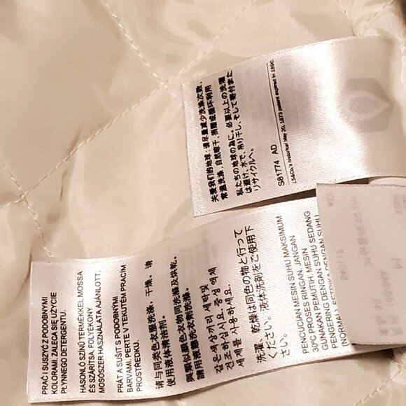 LEVI'S Ex Boyfriend Sherpa Trucker Jacket Sz Medium - Picture 6 of 7